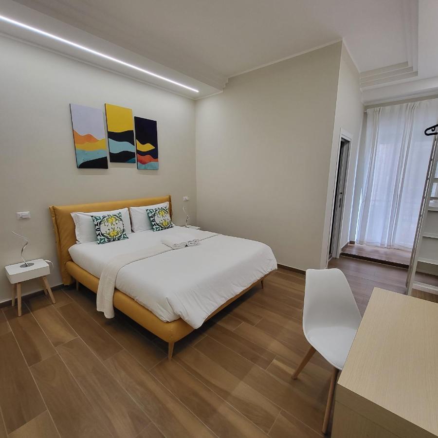 B&B Salerno Urban Suite 57 מראה חיצוני תמונה