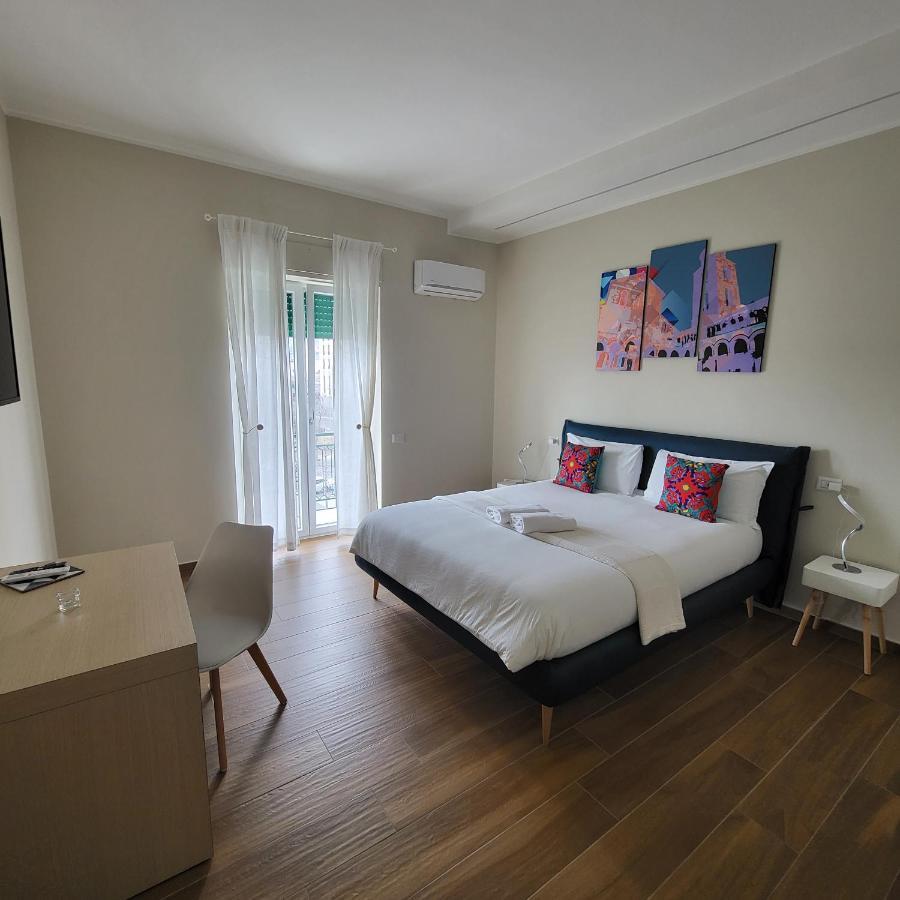 B&B Salerno Urban Suite 57 מראה חיצוני תמונה