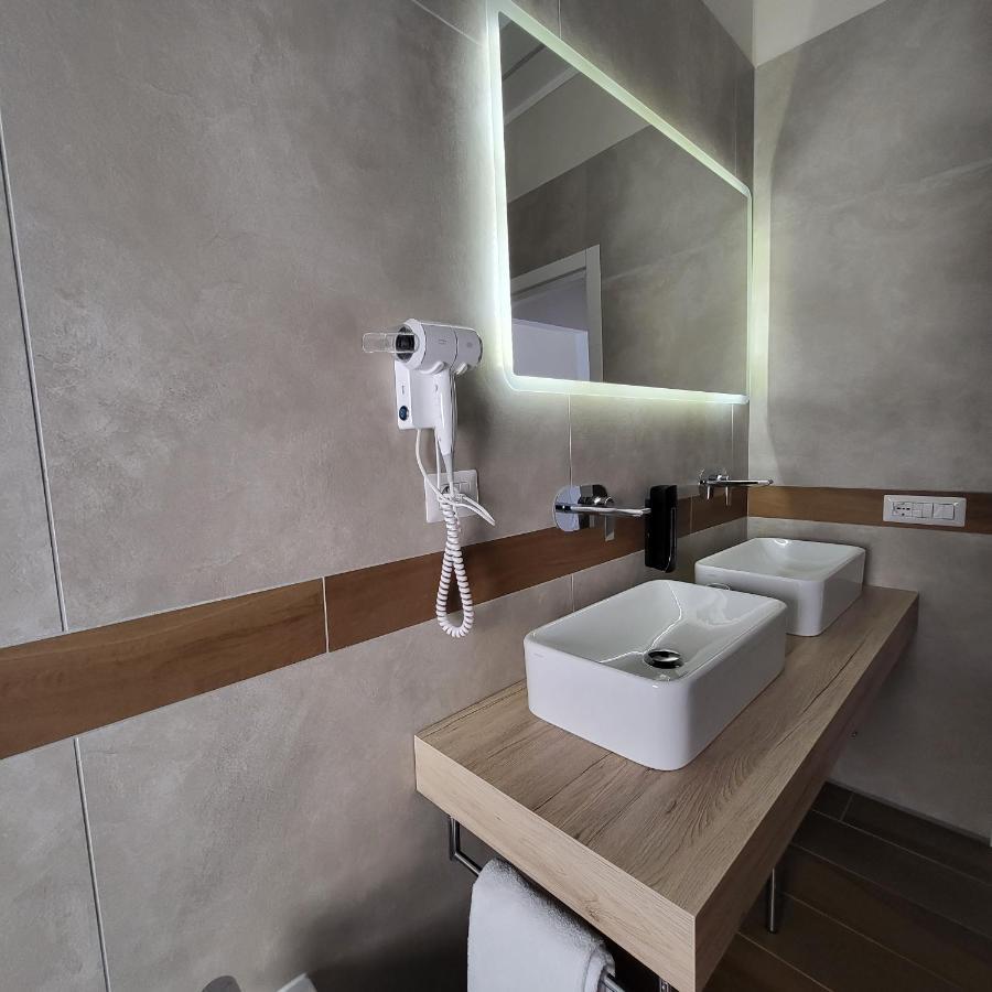 B&B Salerno Urban Suite 57 מראה חיצוני תמונה