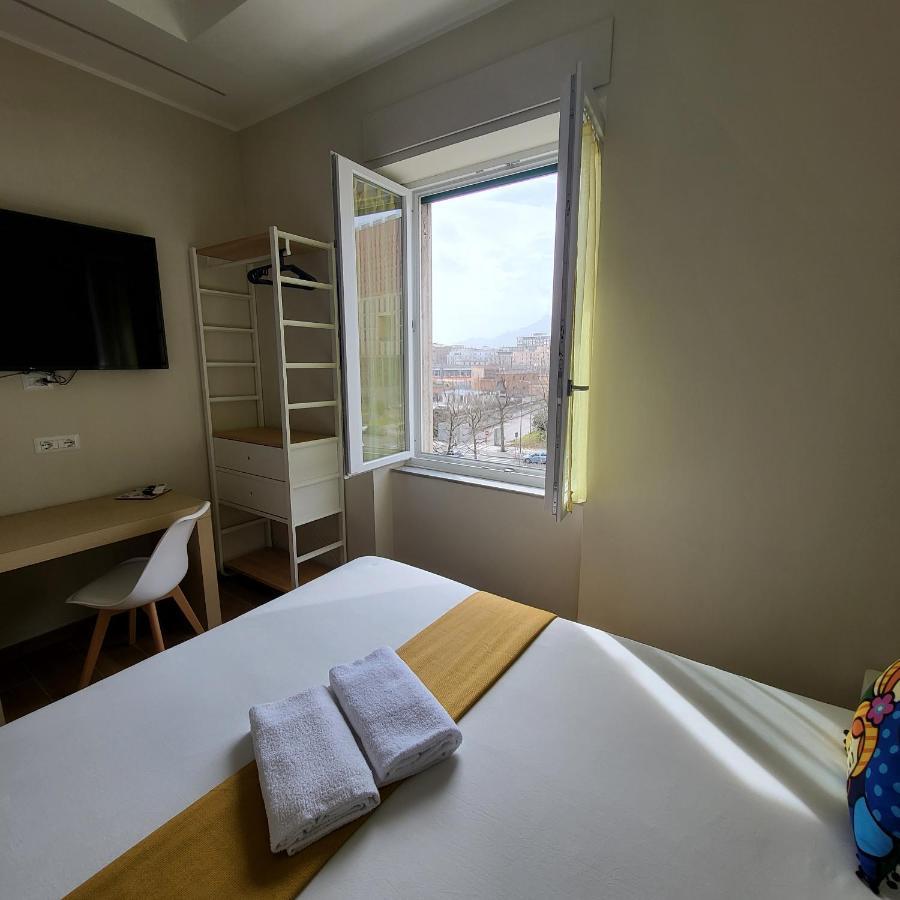 B&B Salerno Urban Suite 57 מראה חיצוני תמונה