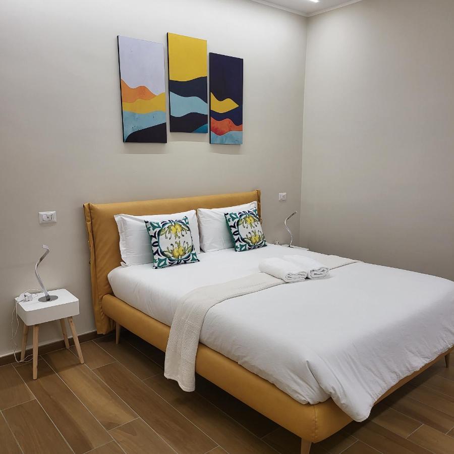 B&B Salerno Urban Suite 57 מראה חיצוני תמונה