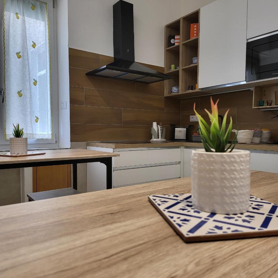 B&B Salerno Urban Suite 57 מראה חיצוני תמונה